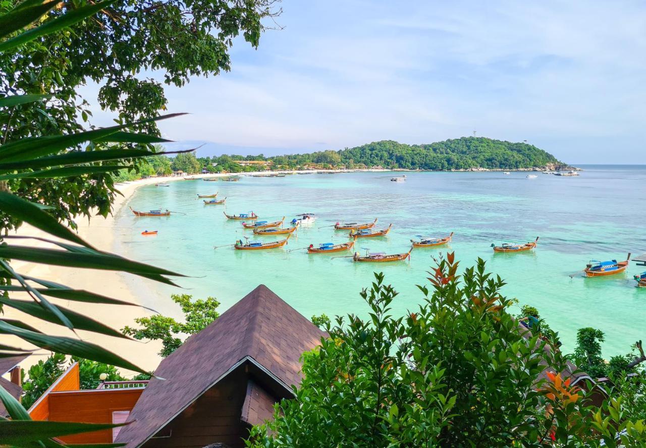 Chareena Hill Beach Resort Koh Lipe Bagian luar foto