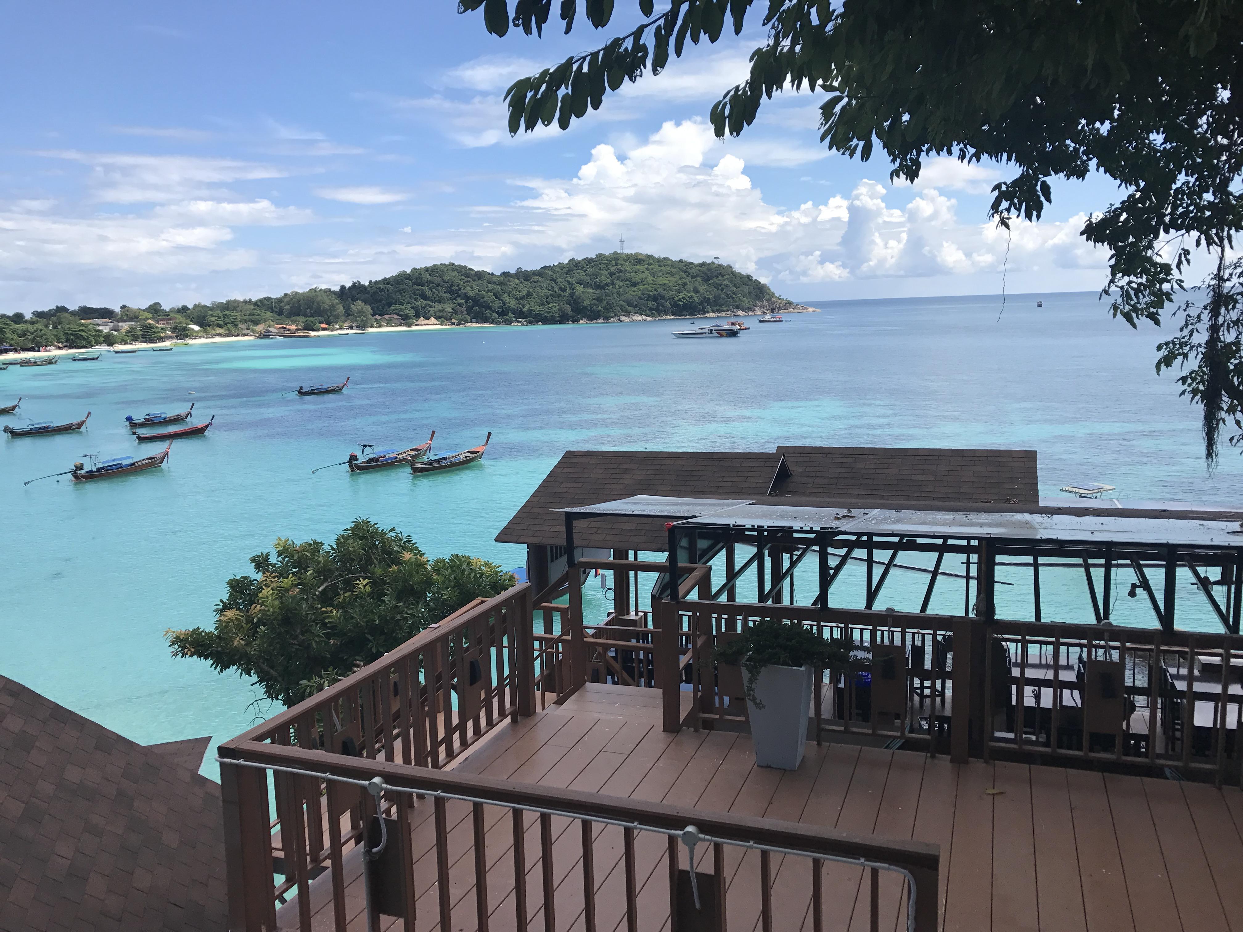 Chareena Hill Beach Resort Koh Lipe Bagian luar foto