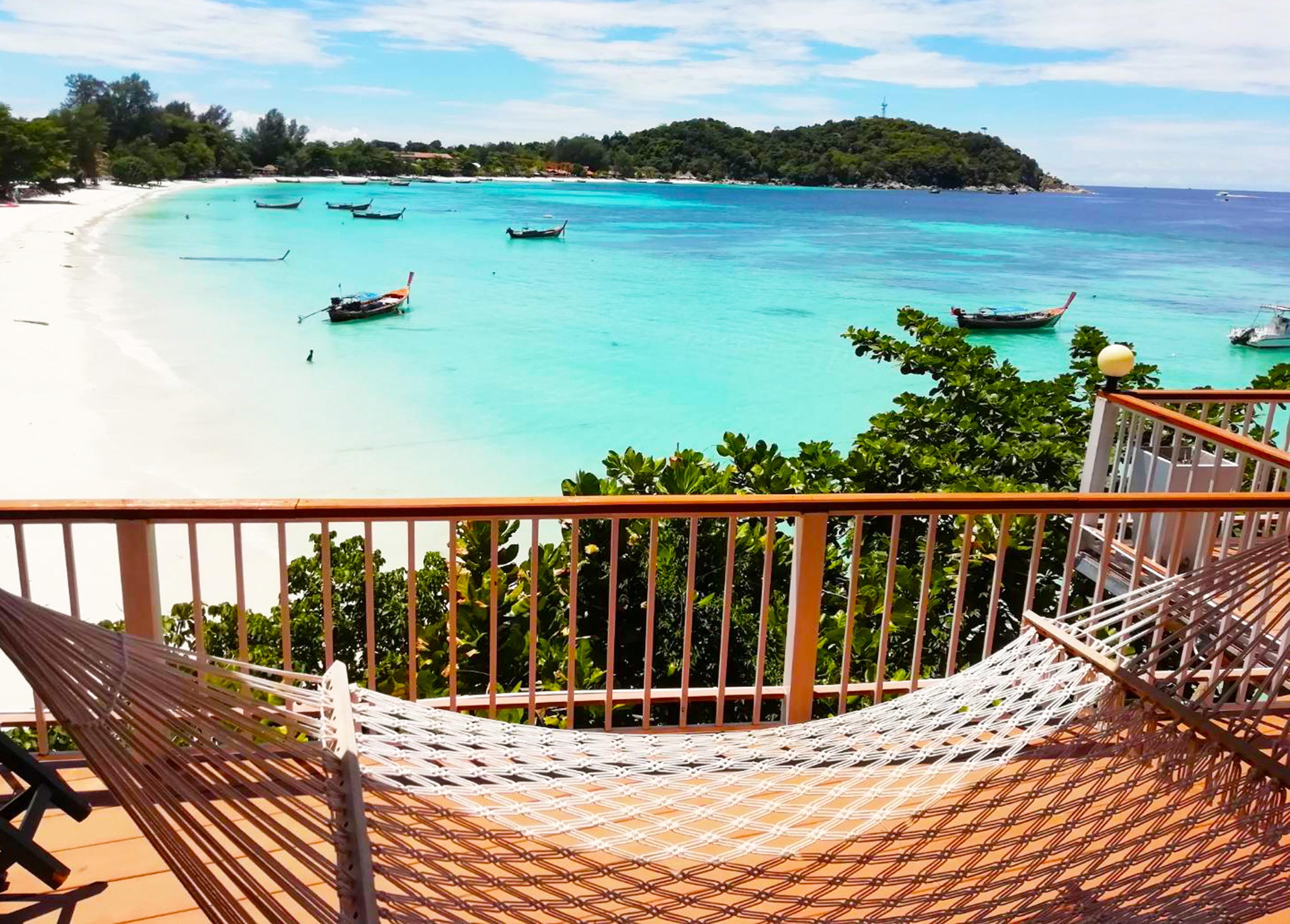 Chareena Hill Beach Resort Koh Lipe Bagian luar foto