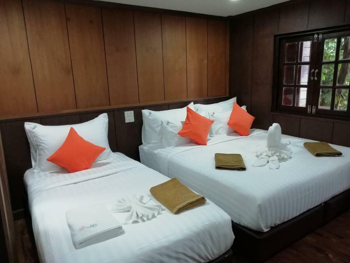 Chareena Hill Beach Resort Koh Lipe Bagian luar foto