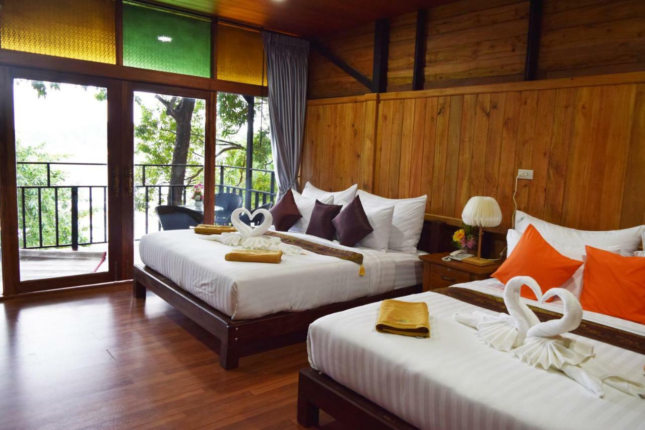 Chareena Hill Beach Resort Koh Lipe Bagian luar foto