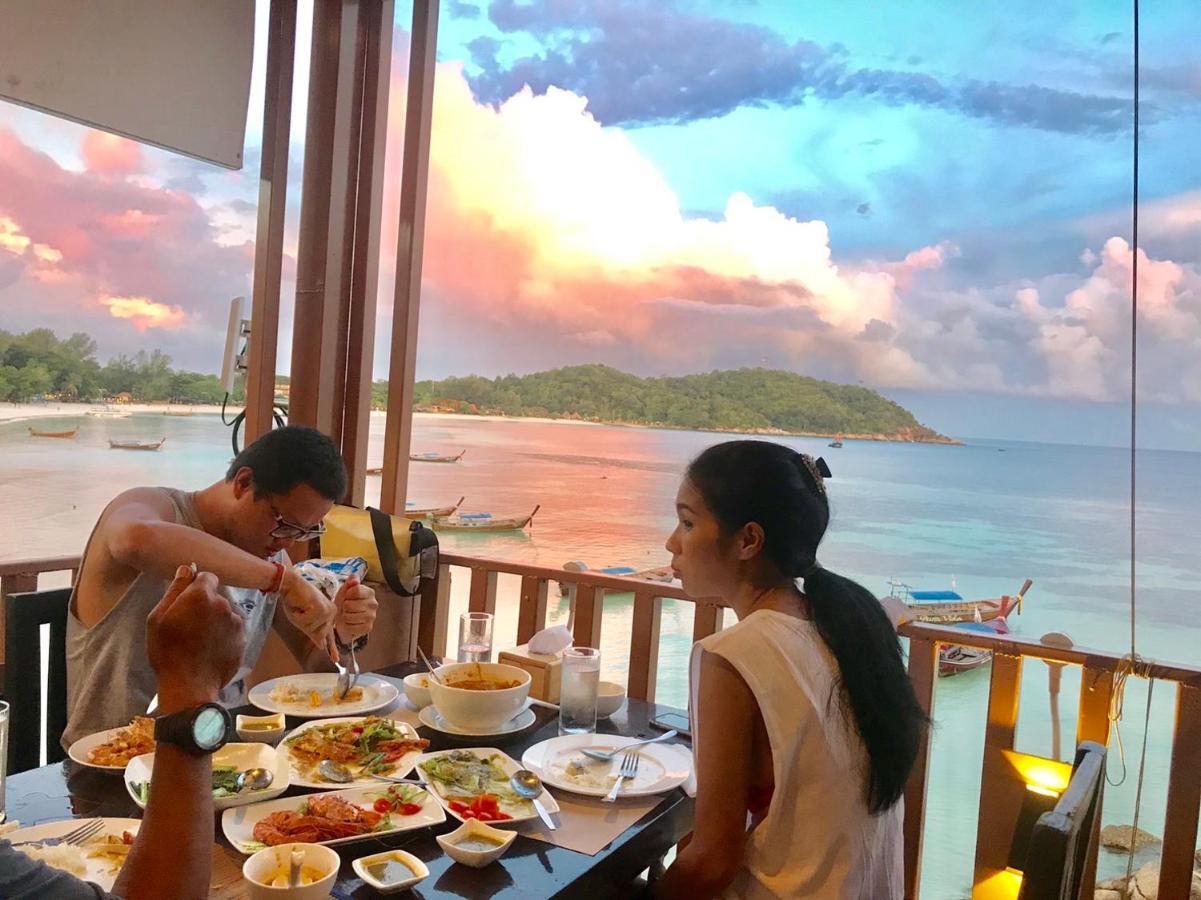 Chareena Hill Beach Resort Koh Lipe Bagian luar foto
